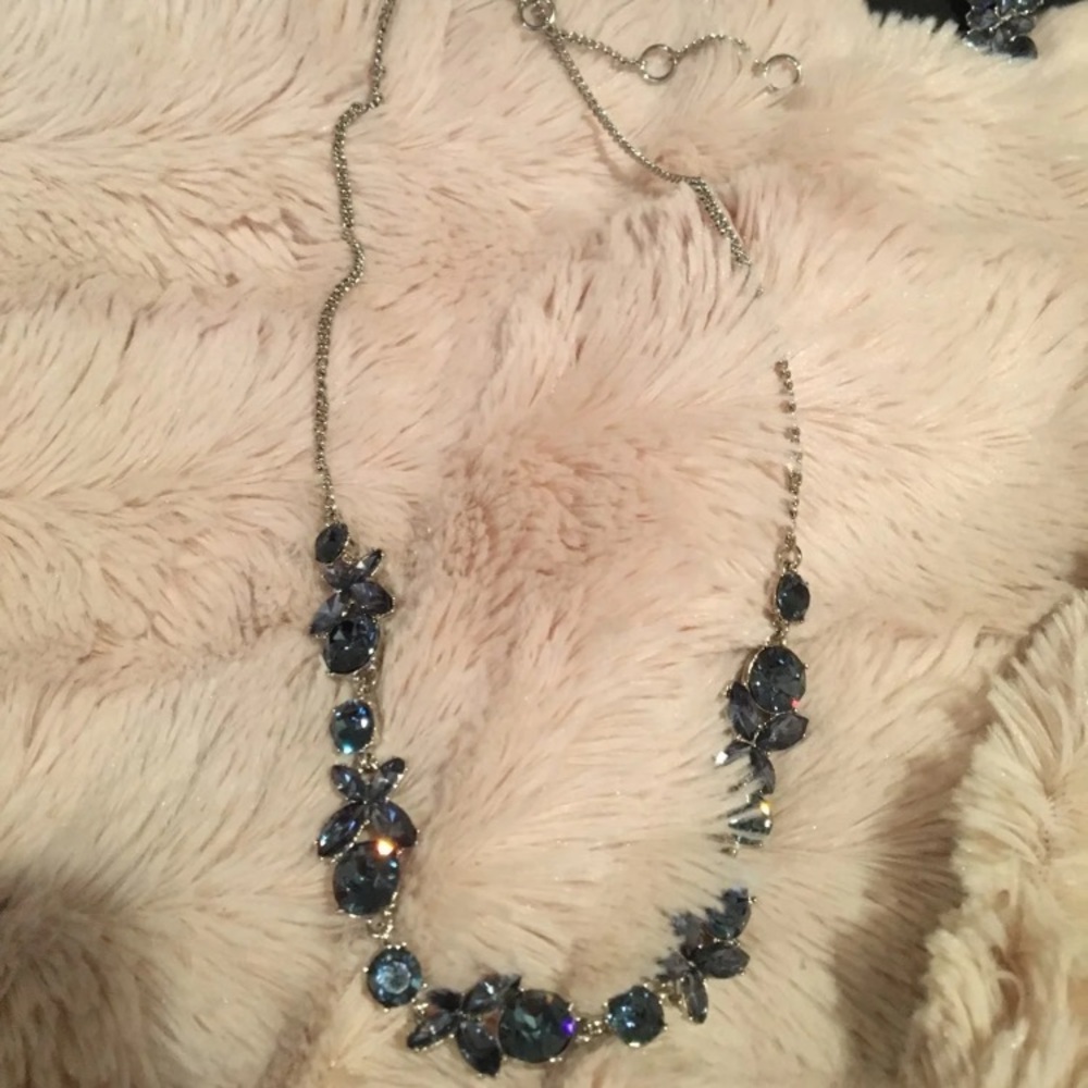 Givenchy Necklace - Picture 2 of 5
